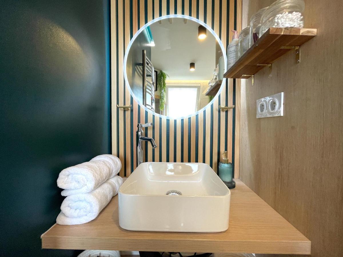 Votre Escale Boule D Or Sauna & Spa นีออร์ ภายนอก รูปภาพ